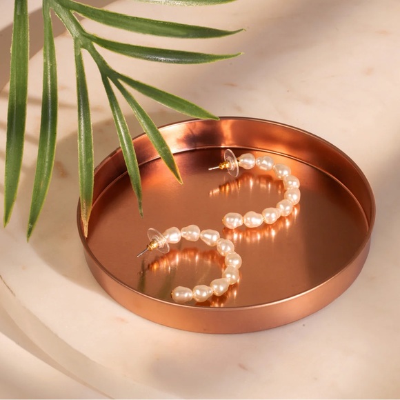 NWT Lele Sadoughi Stardust Pearl Hoop Earrings - Picture 2 of 3